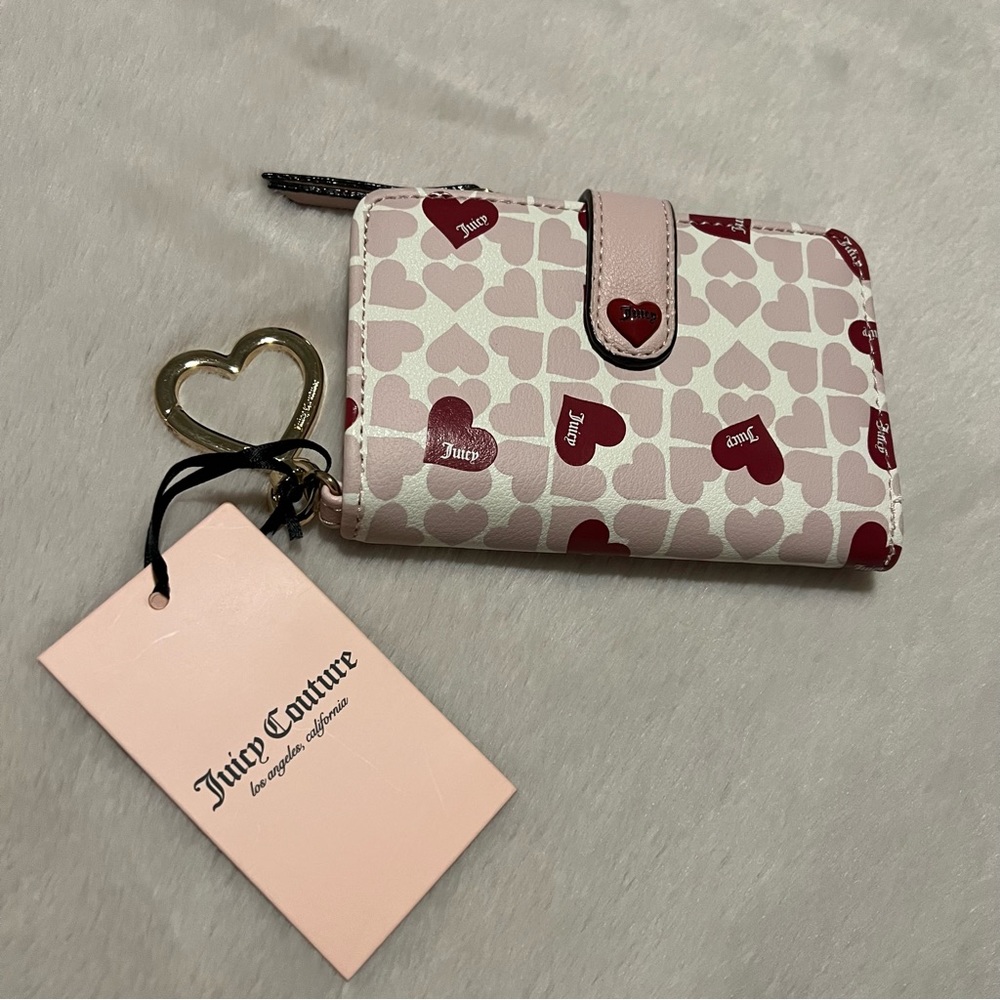 Juicy Couture Heart Pink Clay - Follow Your Heart Tab Card Wallet